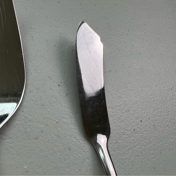 J.A. Henckels Zwilling 18/10 Vietnam Flatware Serving Set - Picture 5 of 8